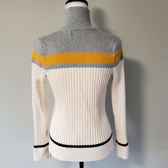 Eddie Bauer Full-length Zip Sweater- Size M - Picture 4 of 8